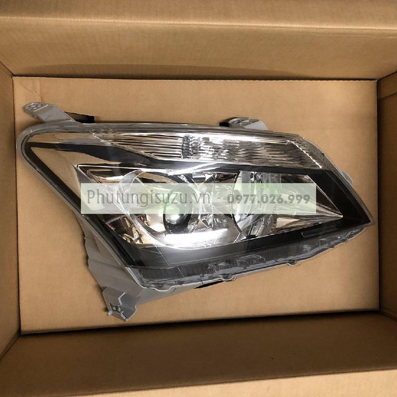 Đèn pha phải isuzu dmax